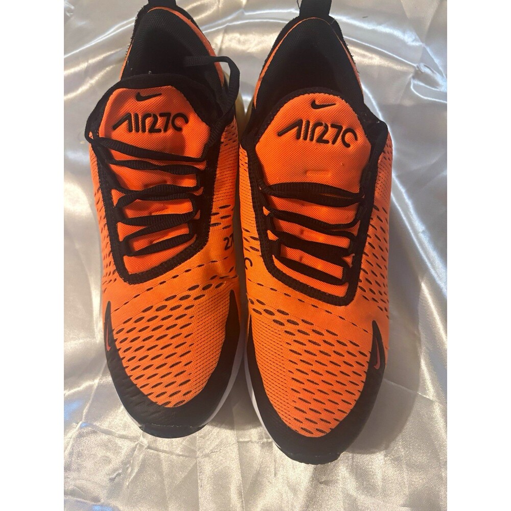 Nike Air Max 270 Men’s Athletic Sneakers Orange/Black Lace-Up Low Top